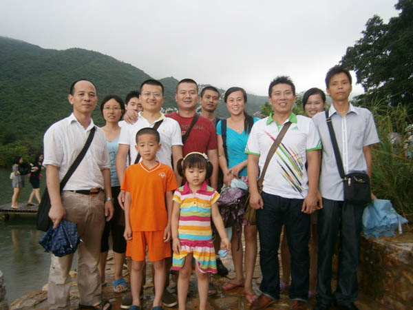 2012-5-26“杨梅坑”户表活动图集 沿海公路终点合影