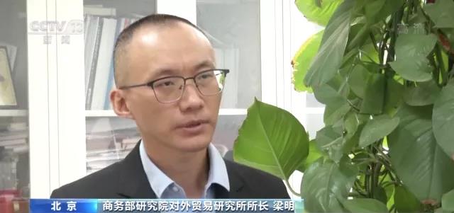 1635499812562197 我国表贸增速创10年来同期新高!跨境电商、海表仓等新业态蓬勃发展